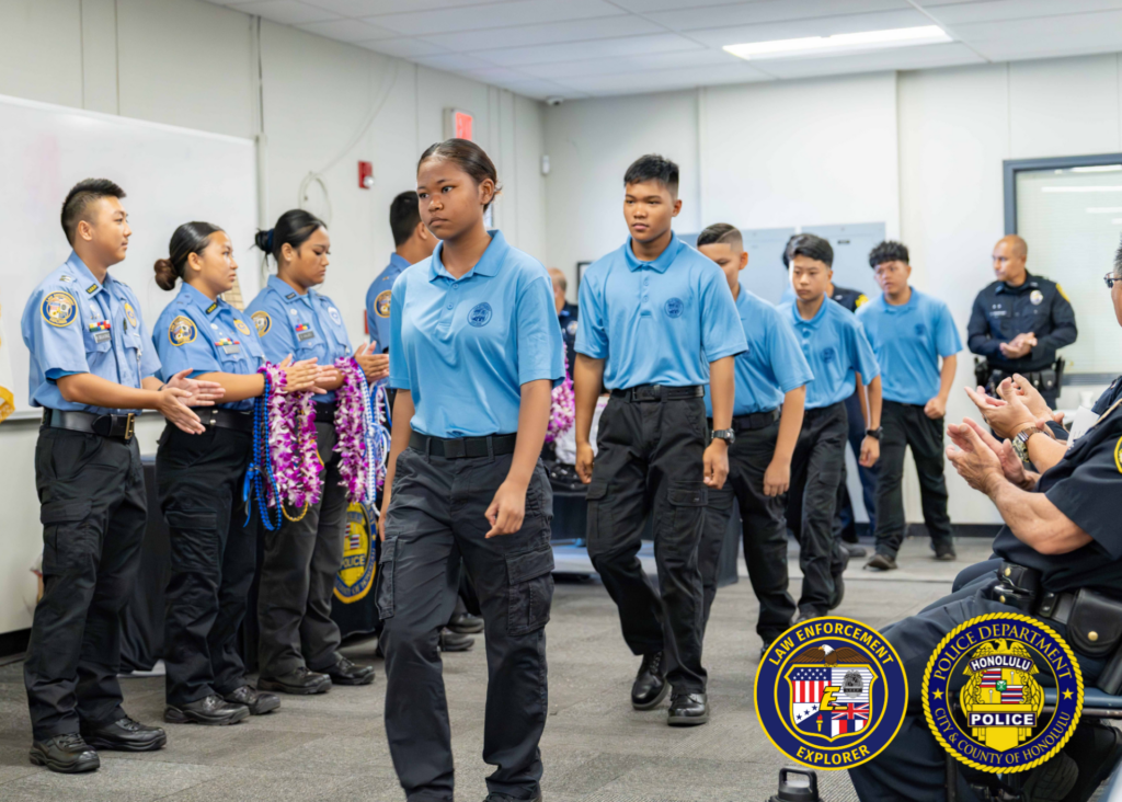 Over the weekend, HPD graduated our 23rd Explorer Basic Training Class as a part of the Law Enforcement Explorers Program (LEEP). LEEP is for young adults ages 14-20 who may be interested in a career in law enforcement. The program focuses on career, character, and social development. Each graduate mastered classroom academics, excelled at hands-on training drills, and showed incredible dedication and skill. To signup for LEEP visit, https://www.honolulupd.org/leep/.