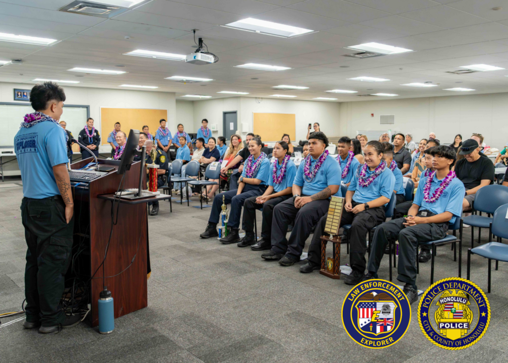 Over the weekend, HPD graduated our 23rd Explorer Basic Training Class as a part of the Law Enforcement Explorers Program (LEEP). LEEP is for young adults ages 14-20 who may be interested in a career in law enforcement. The program focuses on career, character, and social development. Each graduate mastered classroom academics, excelled at hands-on training drills, and showed incredible dedication and skill. To signup for LEEP visit, https://www.honolulupd.org/leep/.