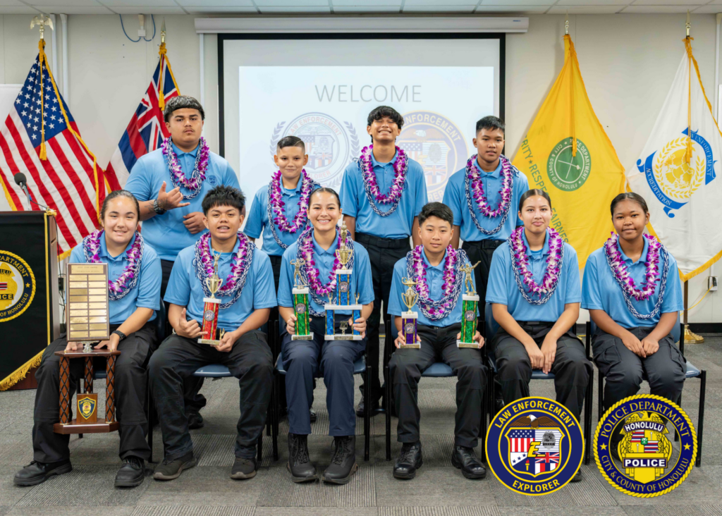 Over the weekend, HPD graduated our 23rd Explorer Basic Training Class as a part of the Law Enforcement Explorers Program (LEEP). LEEP is for young adults ages 14-20 who may be interested in a career in law enforcement. The program focuses on career, character, and social development. Each graduate mastered classroom academics, excelled at hands-on training drills, and showed incredible dedication and skill. To signup for LEEP visit, https://www.honolulupd.org/leep/.