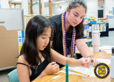 Our Evidence Specialists from the Scientific Investigation Section visited the 5th graders at ʻĀhuimanu Elementary! ✨ The keiki got a front-row seat to the world of forensics with a hands-on marker chromatography activity. Using just water and ink, students watched as hidden colors inside a single marker separated and spread apart. 🎨🔍 This is the same scientific technique our labs use to break down complex mixtures into individual components for identification and study. It was so much fun to watch these young scientists in action; it’s amazing what a little water can reveal! 🕵️‍♂️💧 #ScientificInvestigation #STEM #FutureLeaders #SchoolLife #ɪɴsᴛᴀɢᴏᴏᴅ 📚🔬