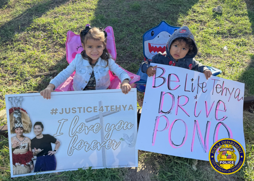 District 8 Officers Join Community for Traffic Safety Awareness at Kalanianaʻole Beach Park