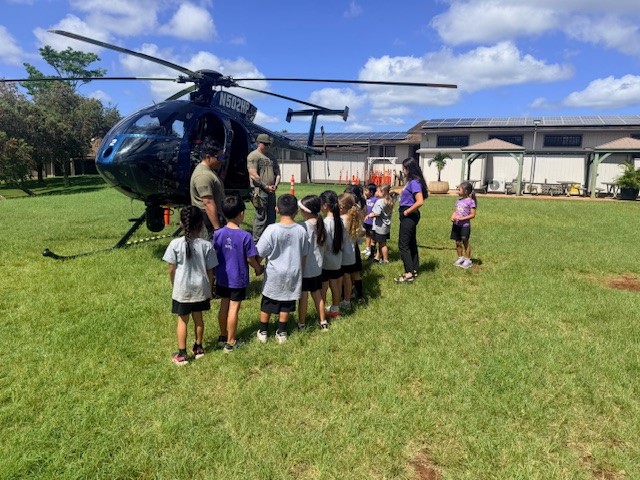 District 2 Officers, alongside HPD SSD and Solo bike Officers participated in Hanalani Schools Community Helpers Day