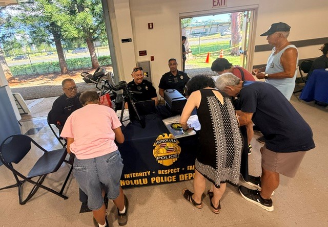 Officers provided free Kupuna ID at the Mililani Senior Fair